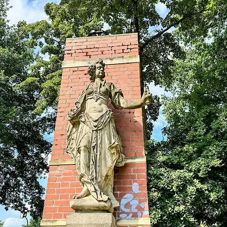 Neustadt Oase Am Park Appartement *